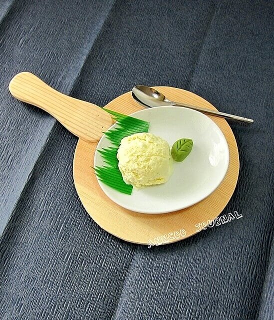 wasabi ice cream (wasabi aisu)