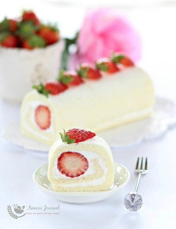 Egg whites in cake online