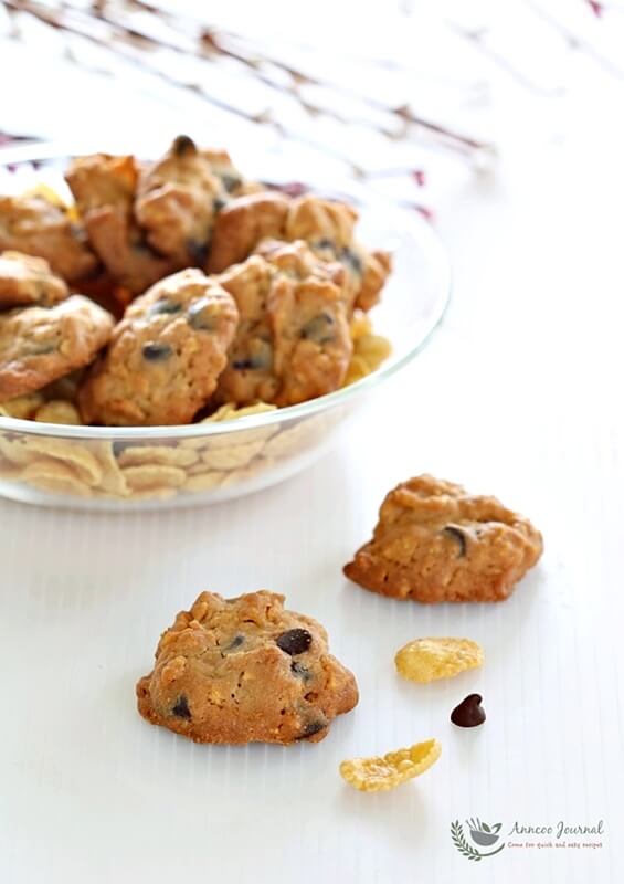cornflake chocolate chip cookies