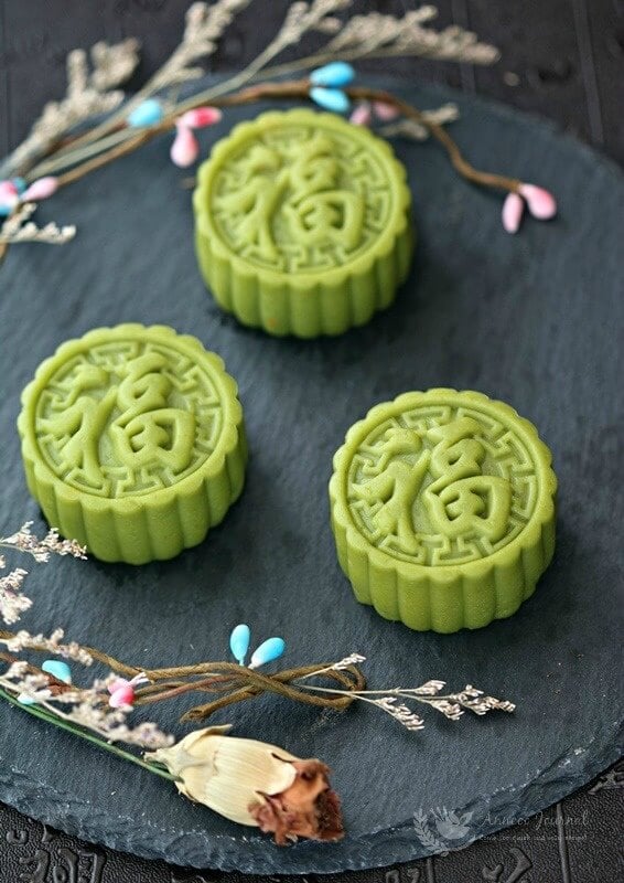 pumpkin snowskin mooncakes