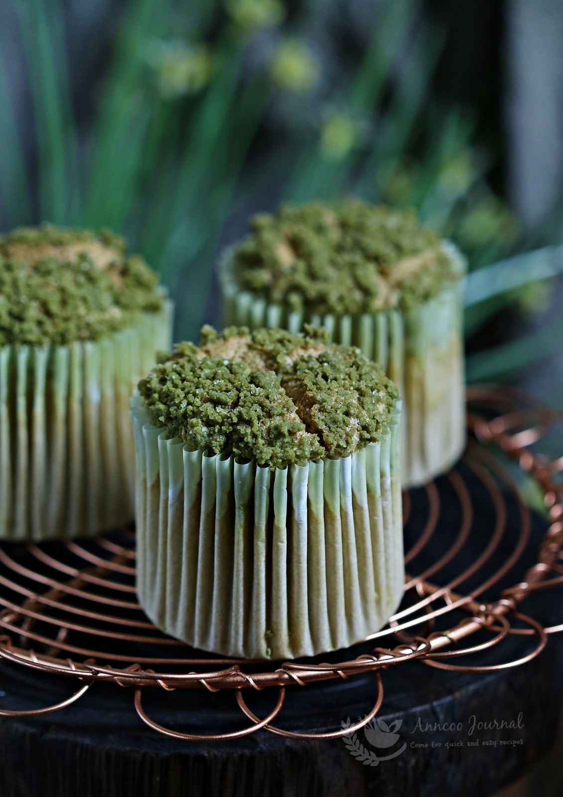 https://www.anncoojournal.com/wp-content/uploads/2026/07/matcha-streusel-cupcakes-004-1.jpg matcha streusel cupcakes