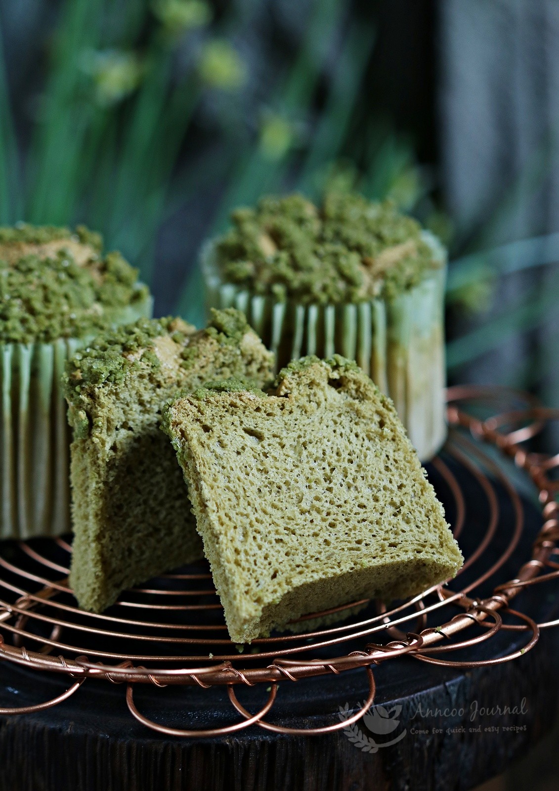 https://www.anncoojournal.com/wp-content/uploads/2026/07/matcha-streusel-cupcakes-005-1.jpg matcha streusel cupcakes